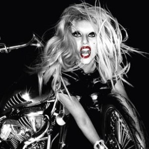 Lady Gaga, 15 ans de succès en France : la frénésie "Born This Way" analysée en chiffres